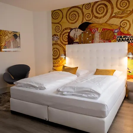 Ottheinrich Отель 4*