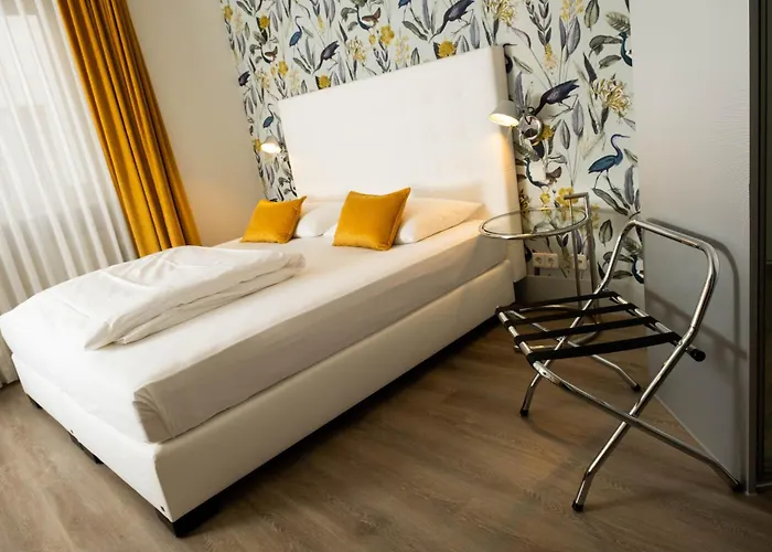 Ottheinrich 4* Weinheim